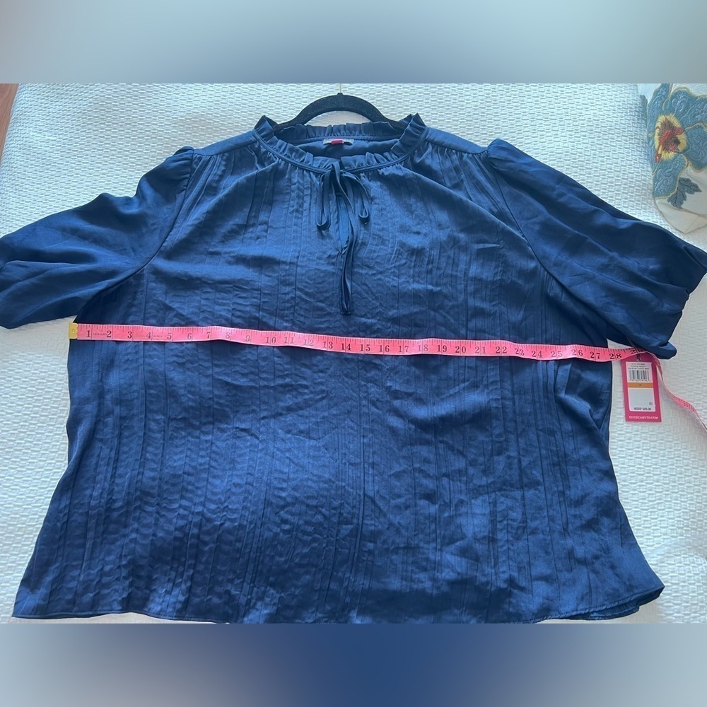 Vince Camuto Pleated Puff Sleeve Rumple Blue Blouse - Picture 13 of 16